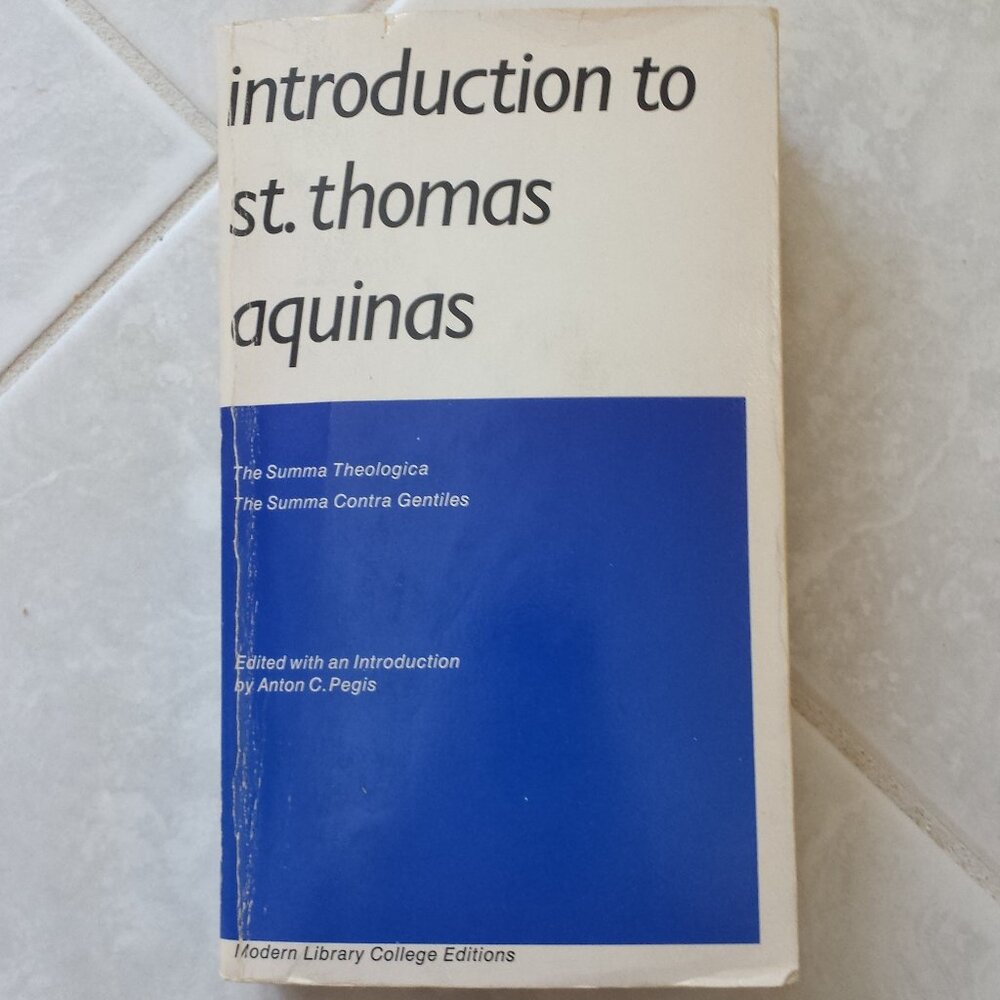 Introduction to St. Thomas Aquinas softback book